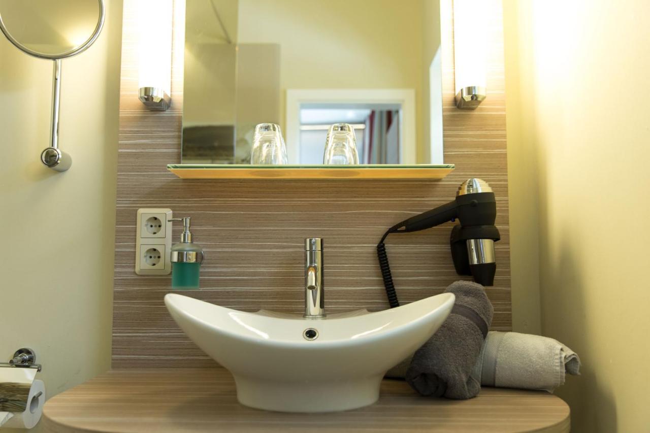 Hotel Am Untersee 3*